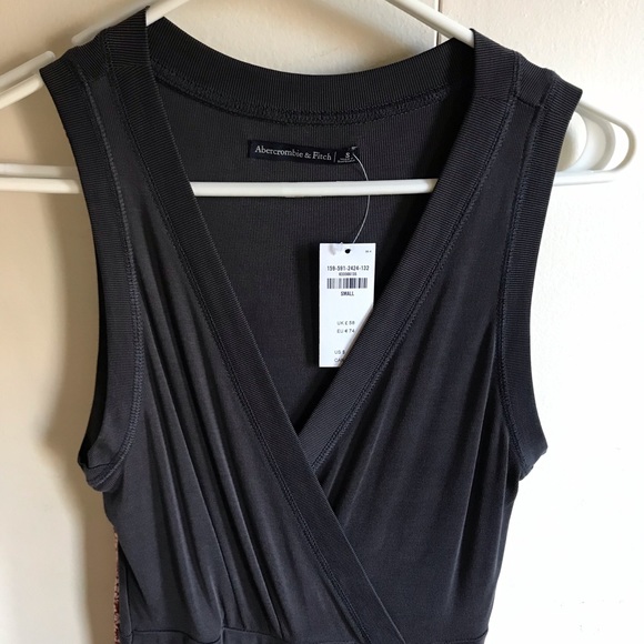 Abercrombie Wrap Front Midi Dress Size Small Grey - Picture 7 of 8